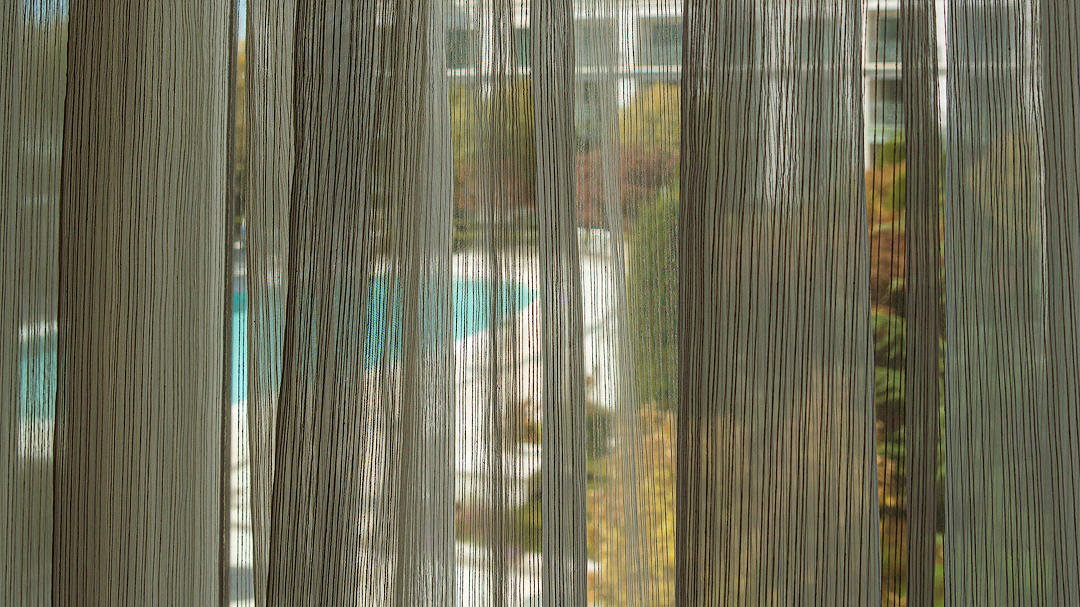 Grand America View, Room 384