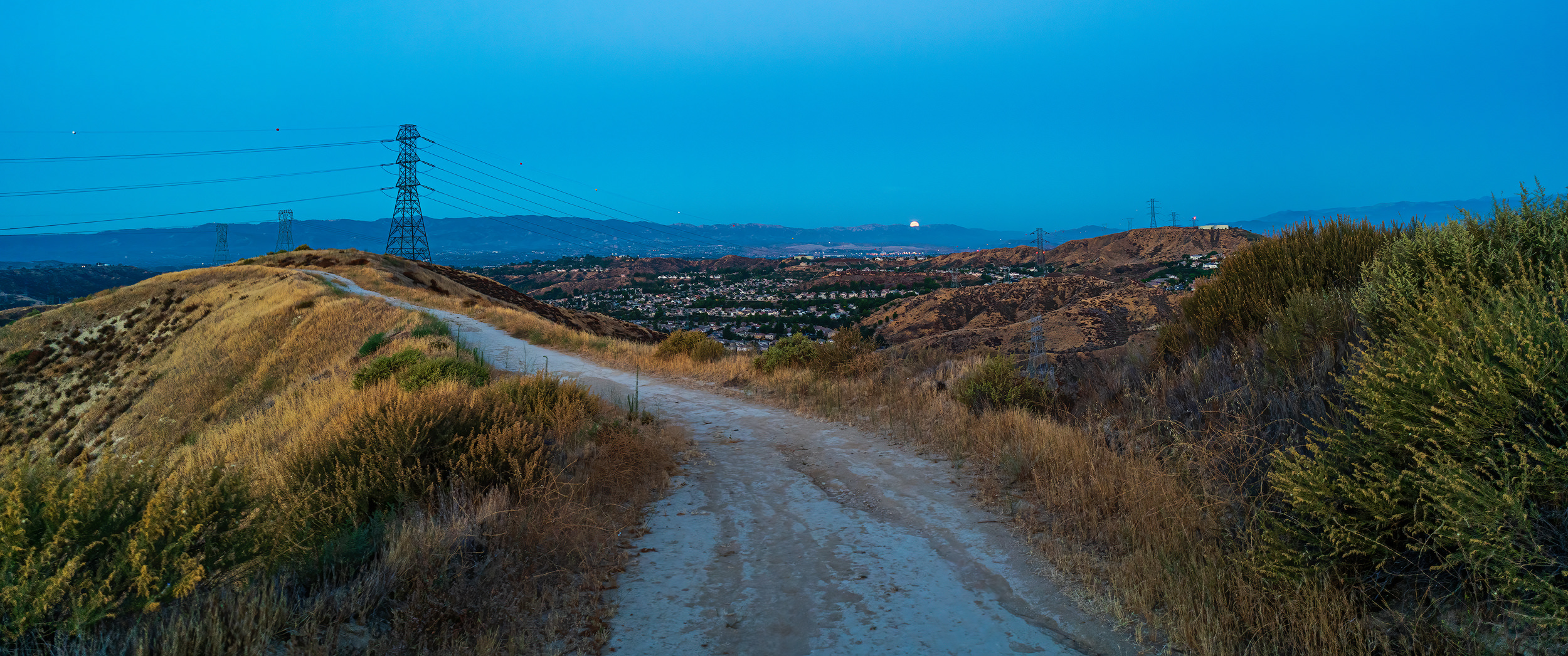 Haskell Canyon Open Space moon setting