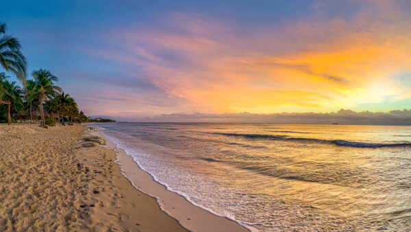 Sunrise in Playa Del Carmen