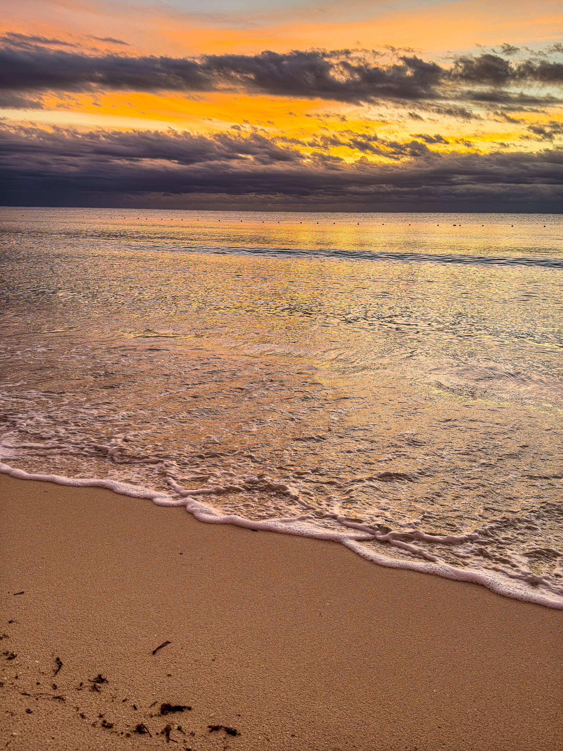 Sunrise in Playa Del Carmen 241222