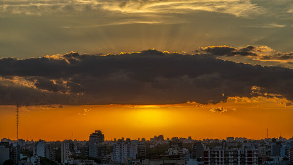 Sunset in Buenos Aires 250127