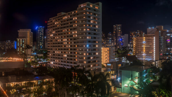 Wyndham Royal Garden Room 808