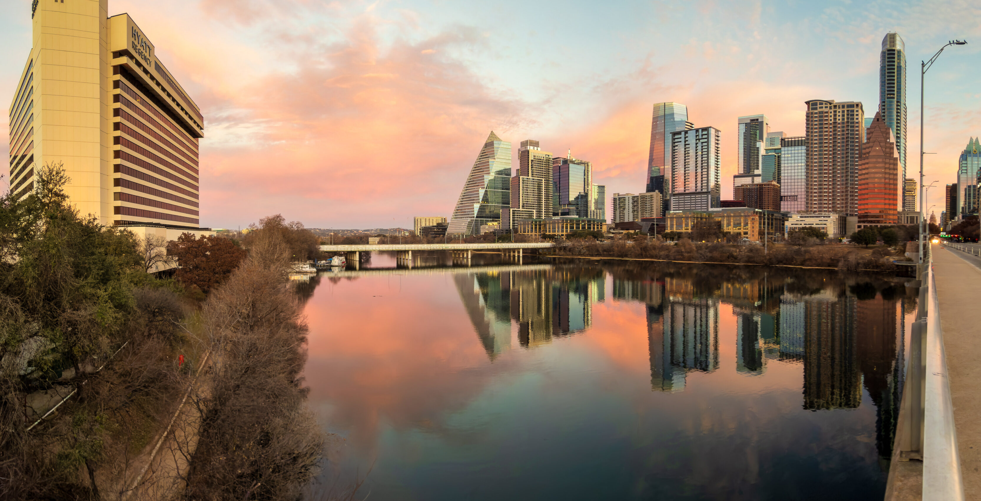 iPhone 17 Pro Austin Sunrise