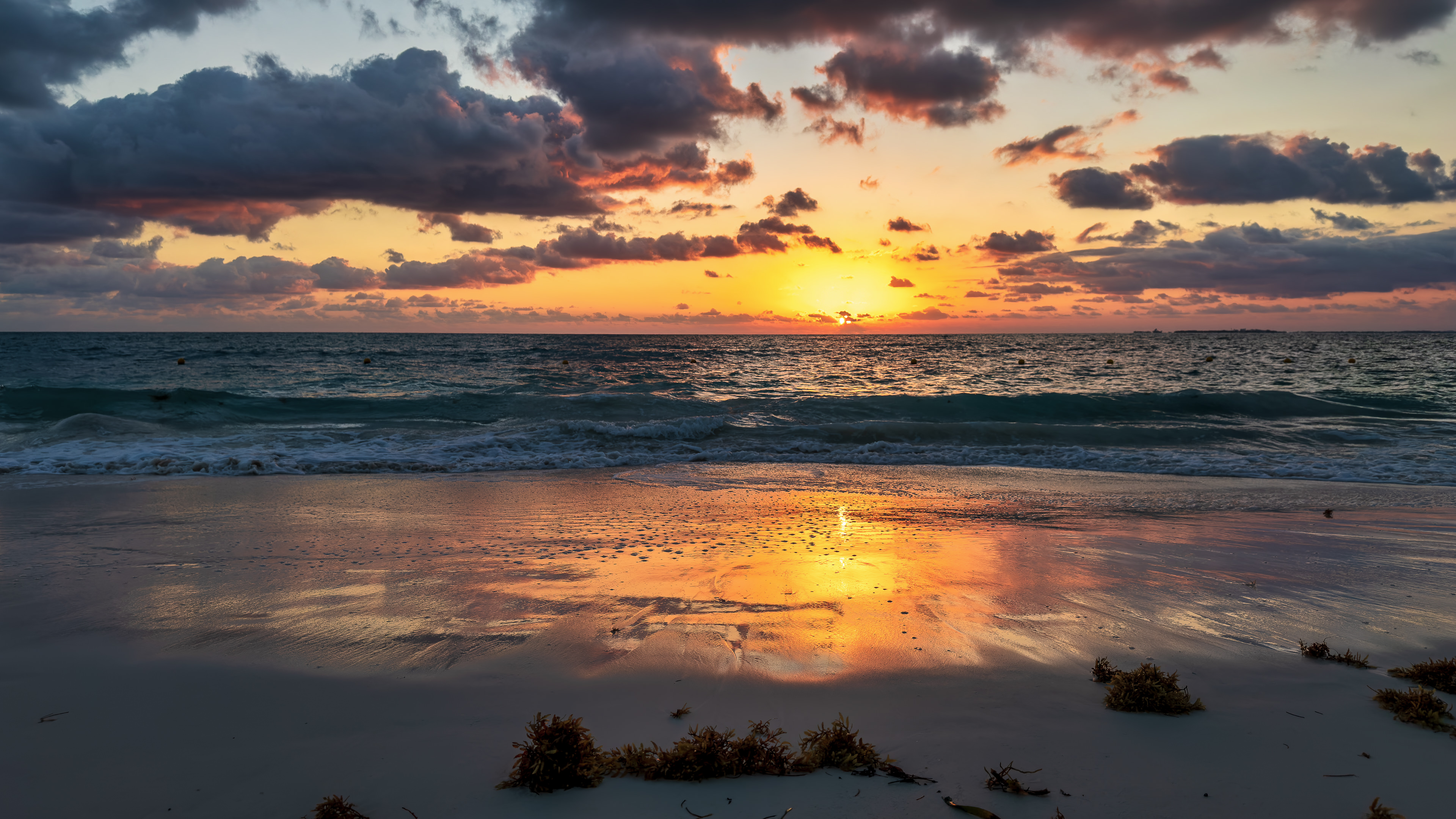 Sunrise in Costa Mujeres