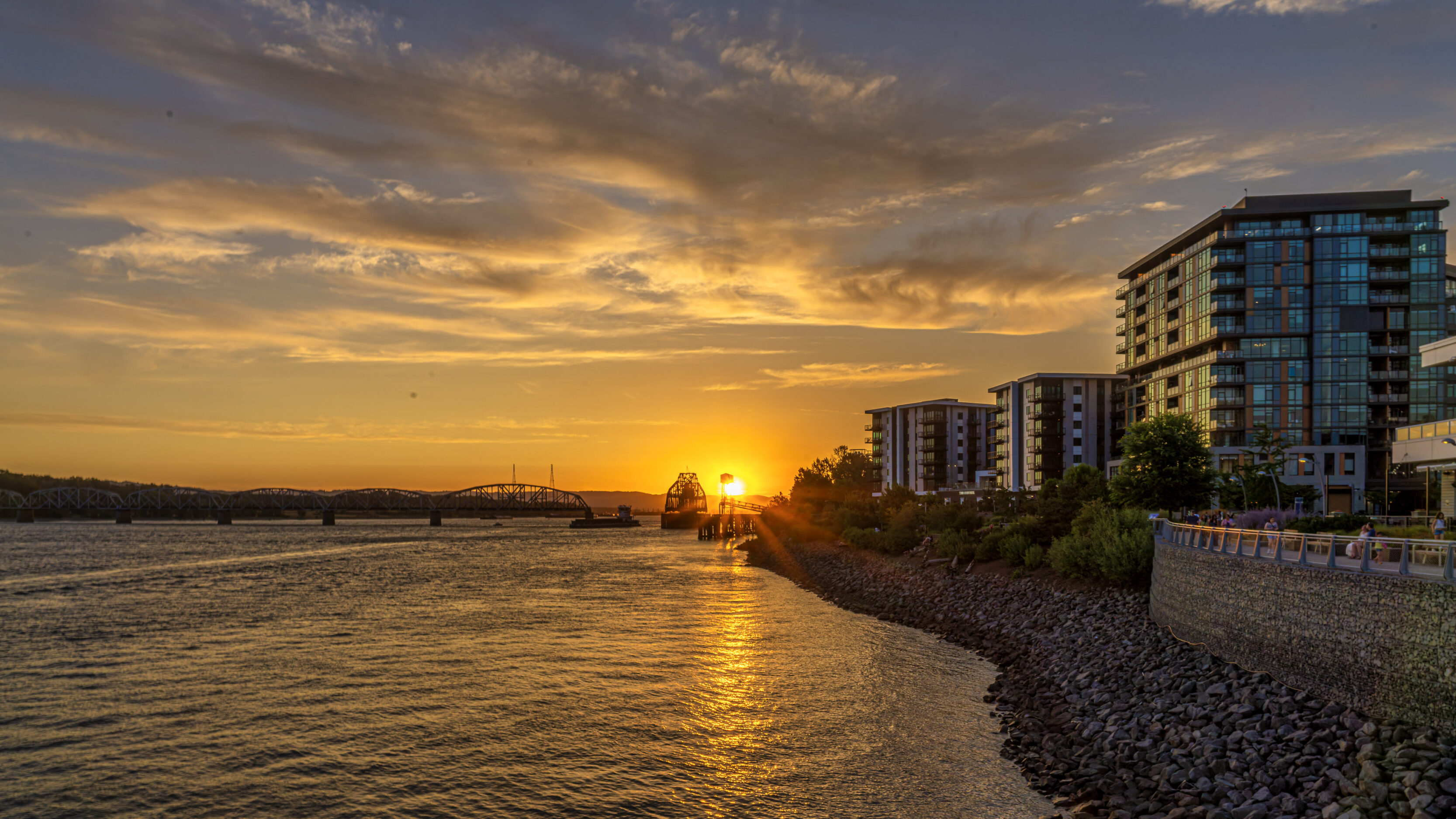 2026_07_14_Jeff_Waterfront_0002-Edit_3840 ‣ In The Viewfinder Sunset At Grant Street Pier 260714