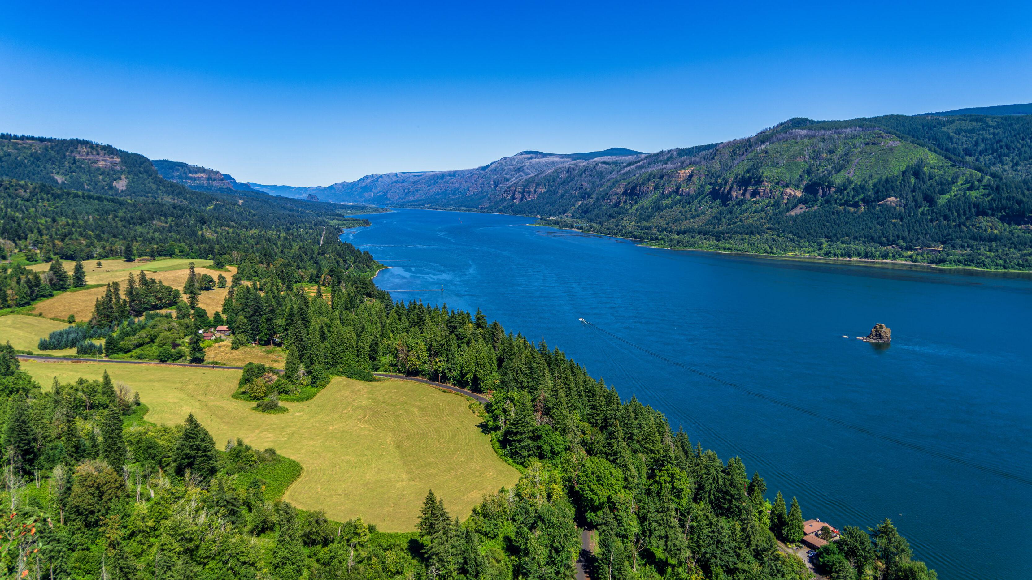 Columbia River Gorge From The Cape Horn Outlook