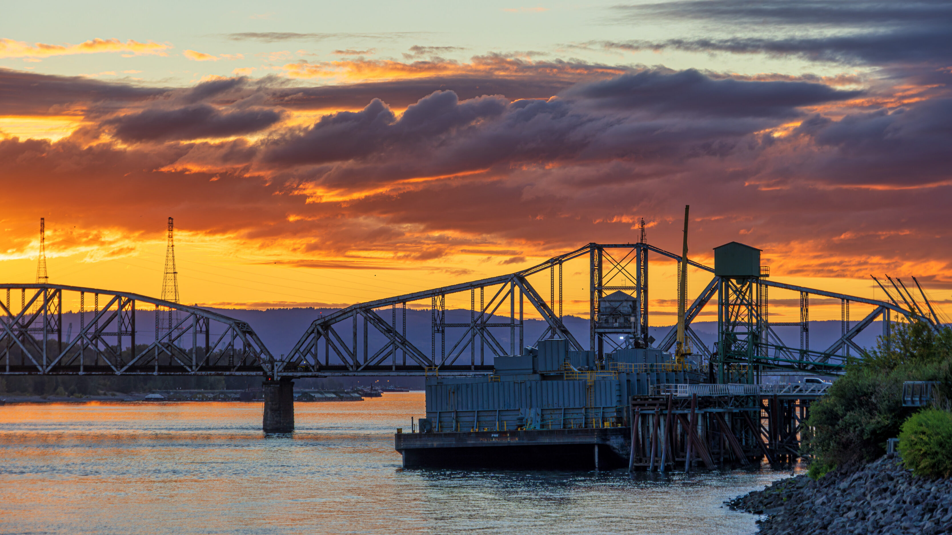 2026_08_26_Waterfront_Sunset_0023-Edit_3840 ‣ In The Viewfinder Sunset On The Waterfront